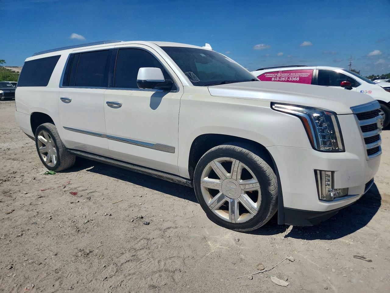 CADILLAC ESCALADE