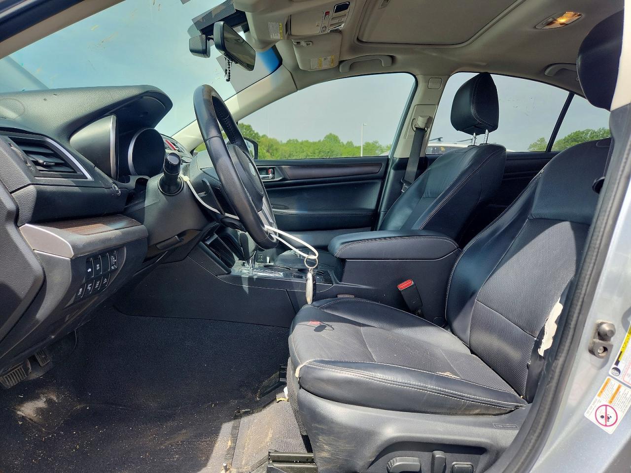 SUBARU LEGACY