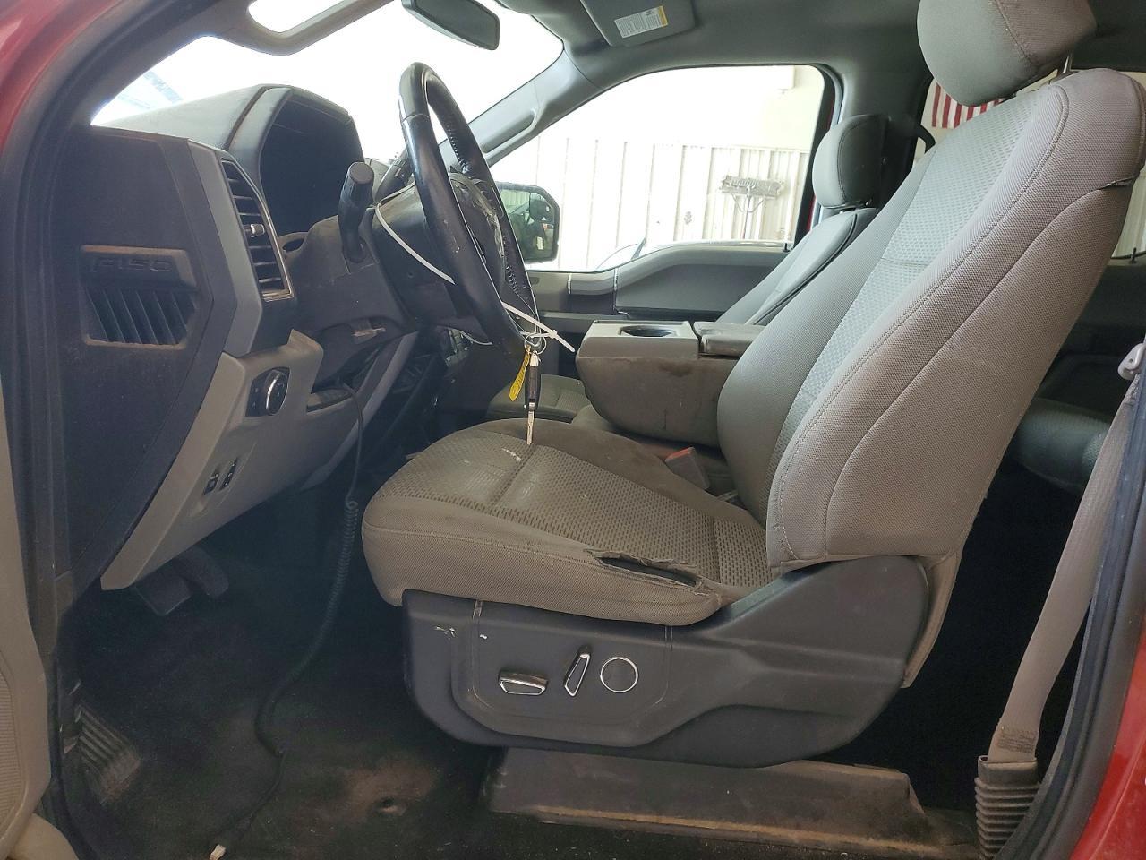 FORD F-150