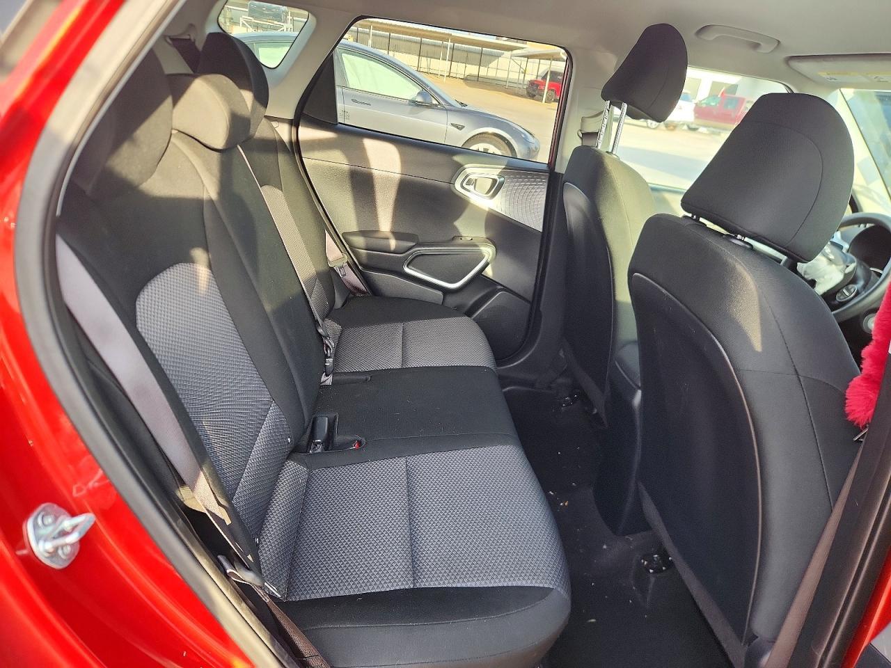 2024 KIA SOUL — фото 11
