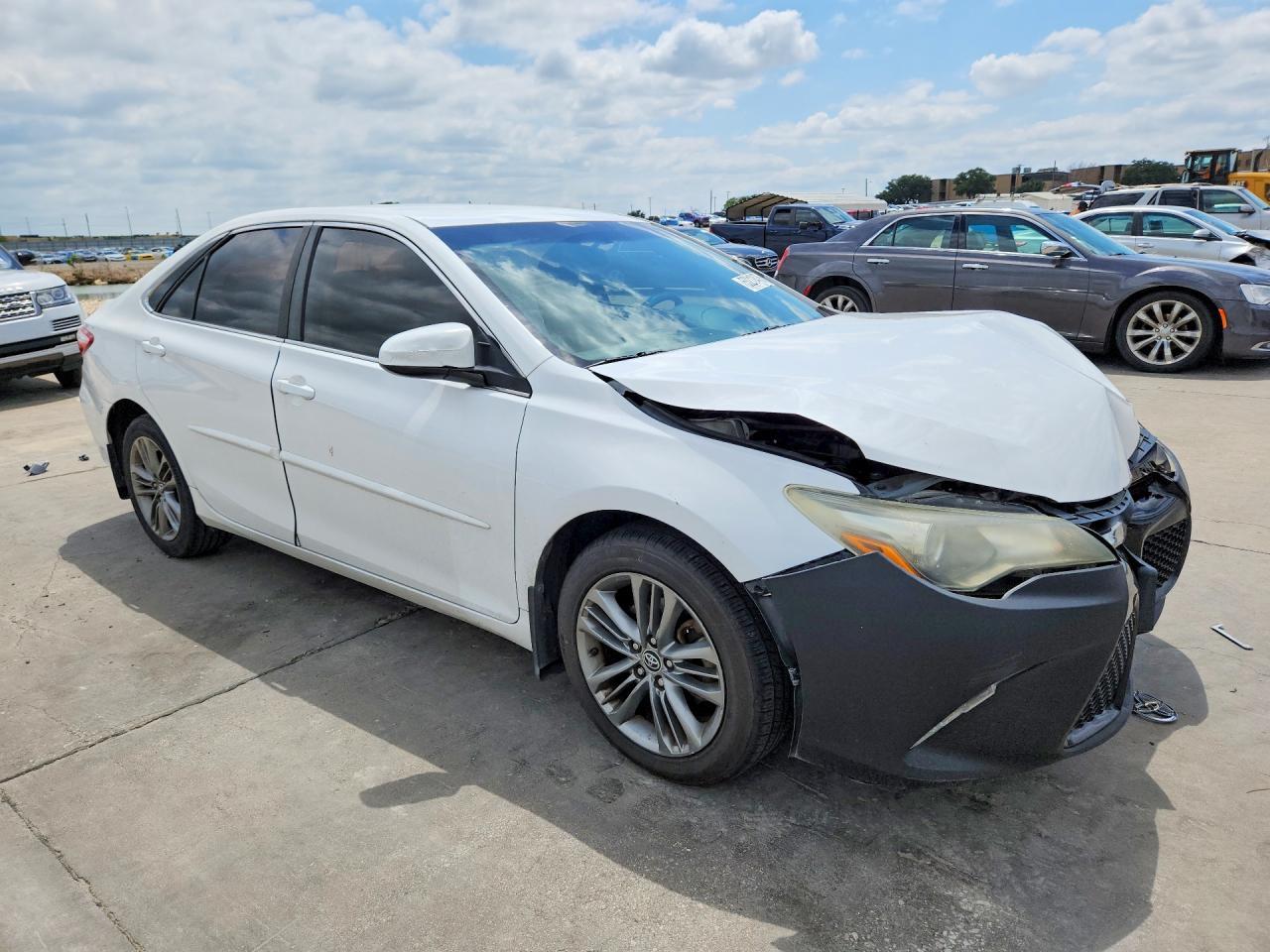 2015 TOYOTA CAMRY — фото 4