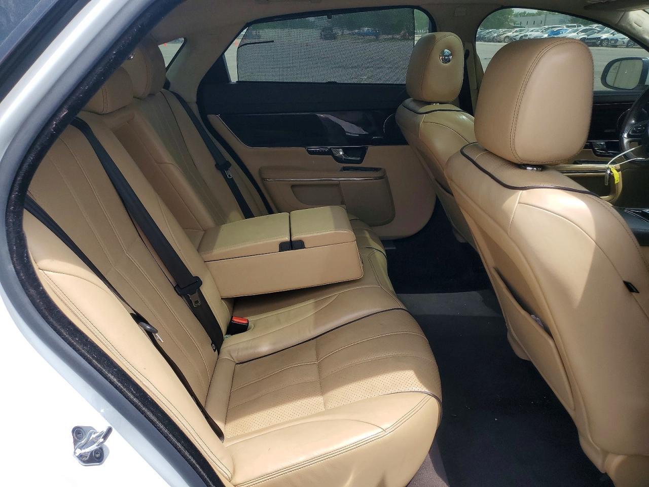 2013 JAGUAR XJ — фото 10