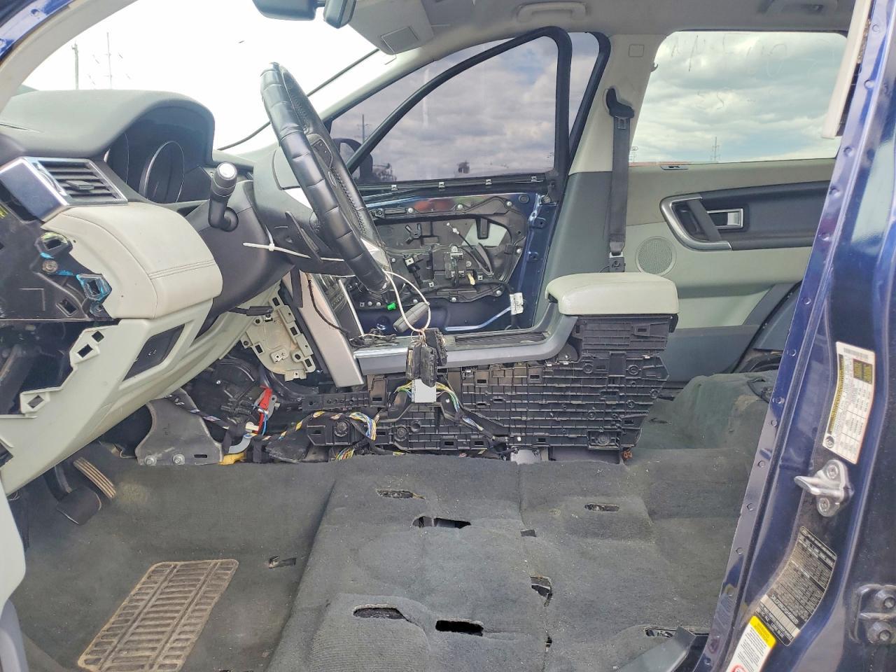 LAND ROVER DISCOVERY SPORT