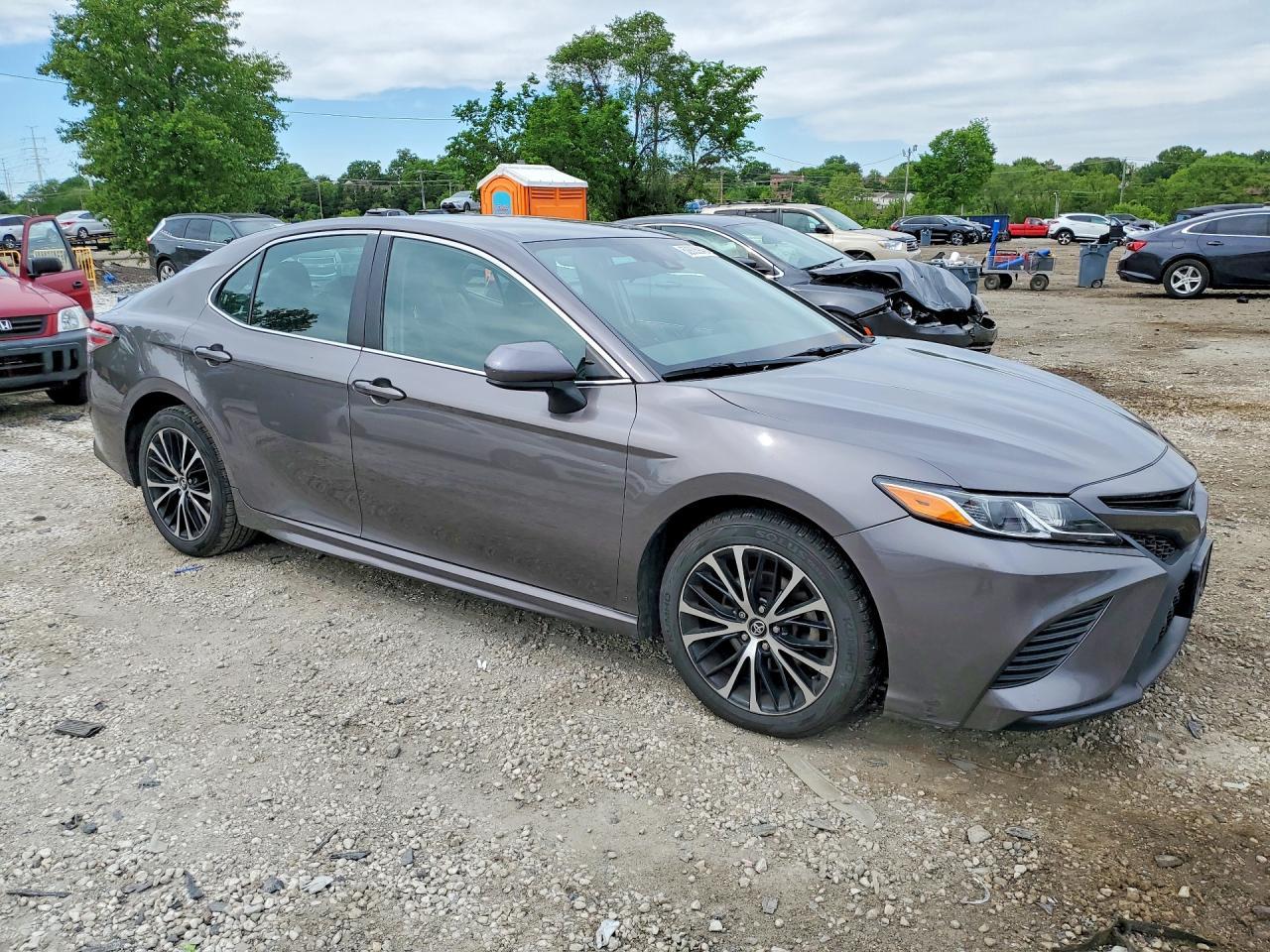 2020 TOYOTA CAMRY — фото 4