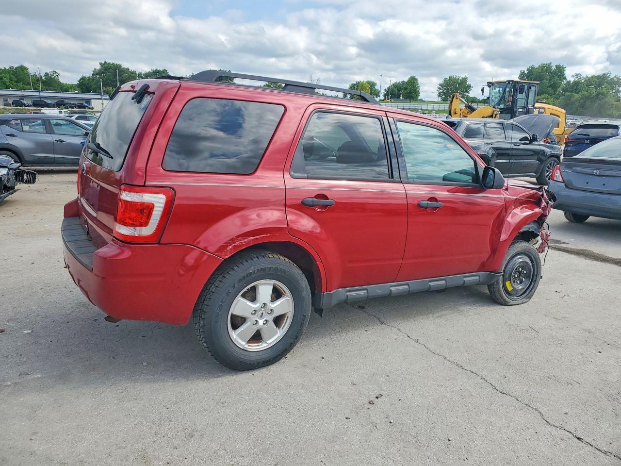 FORD ESCAPE