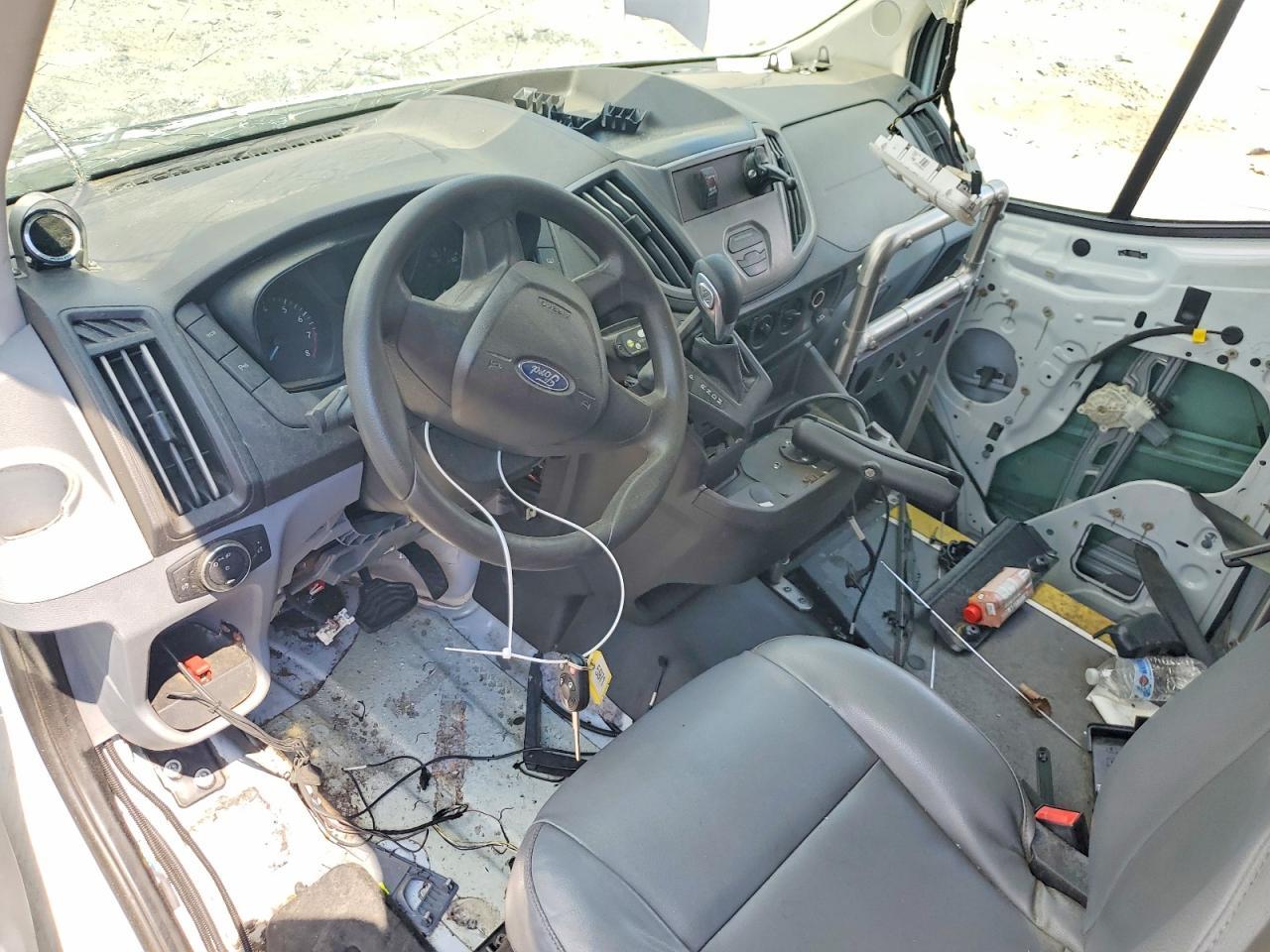 FORD TRANSIT