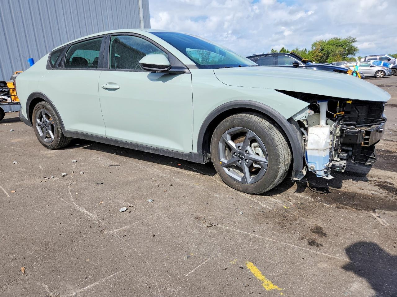 KIA K4