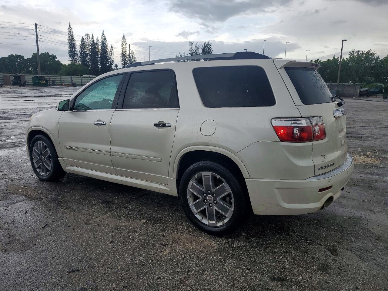 GMC ACADIA