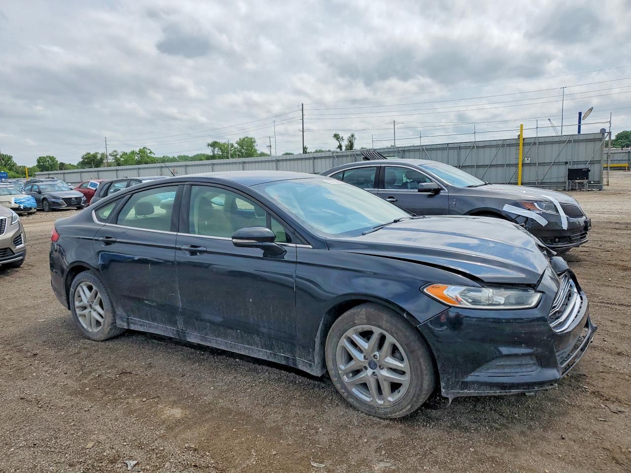 FORD FUSION
