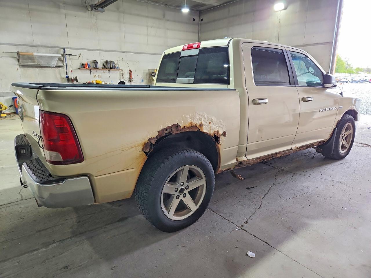 DODGE RAM 1500