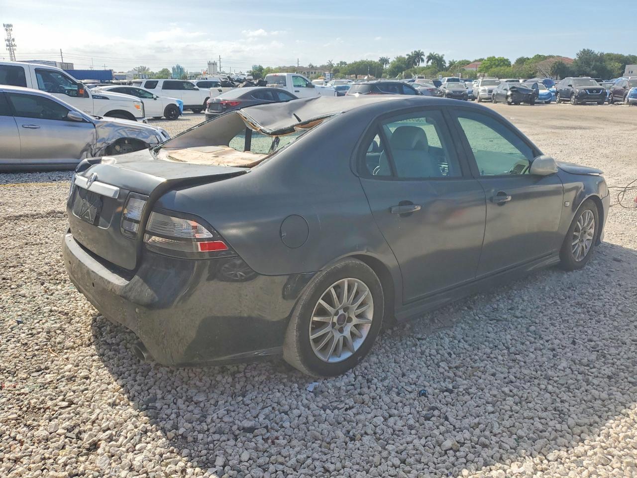 SAAB 9-3