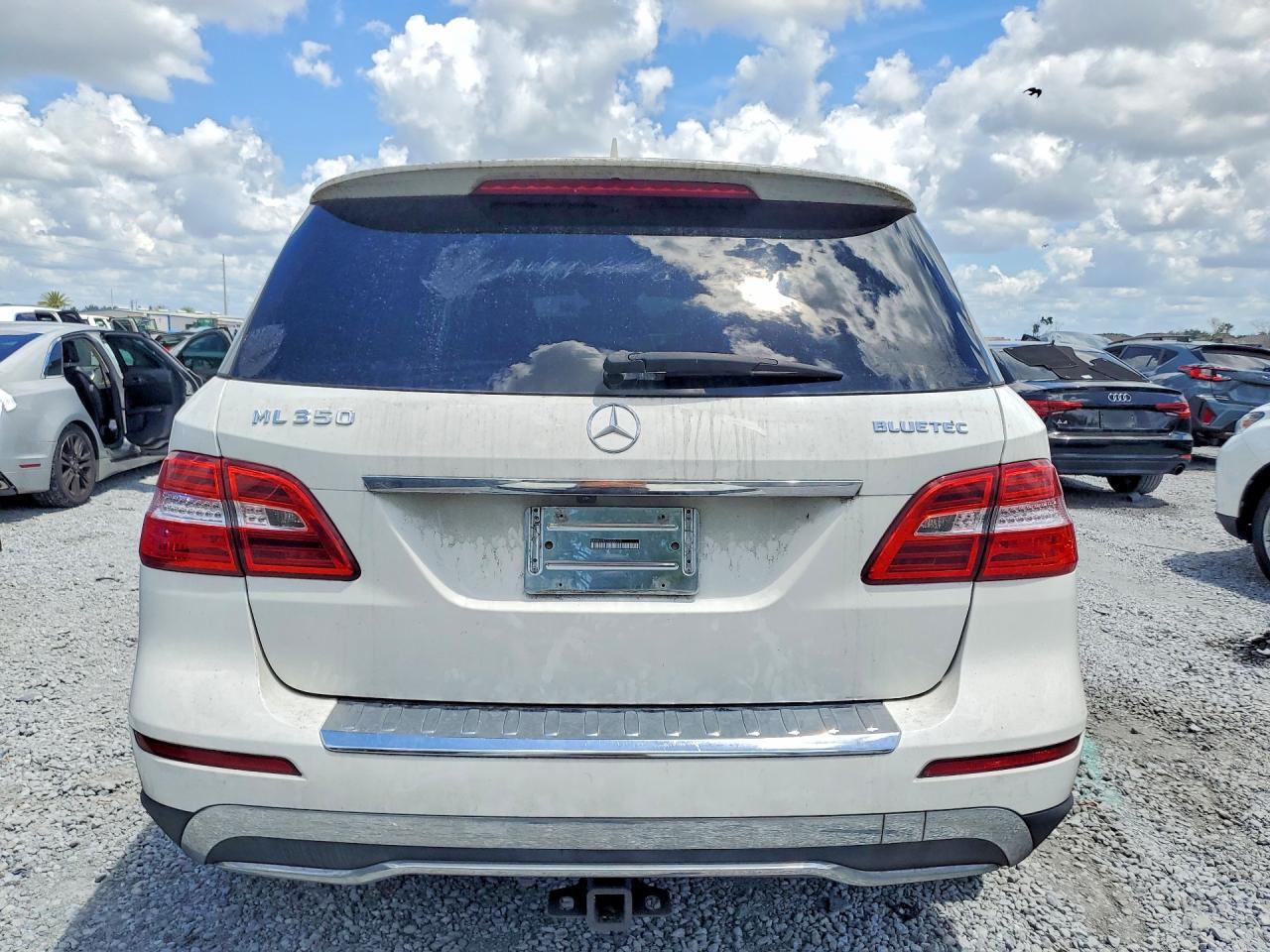 MERCEDES-BENZ M-CLASS