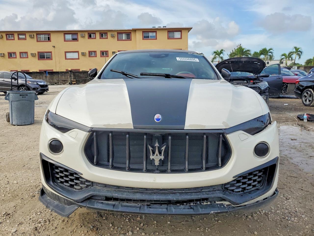 MASERATI LEVANTE