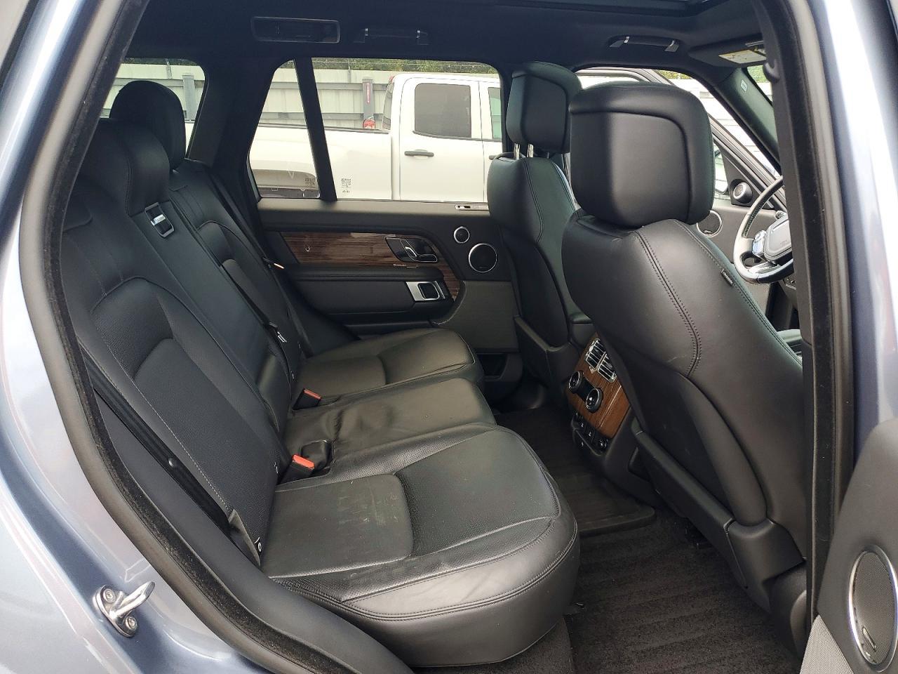 LAND ROVER RANGE ROVER