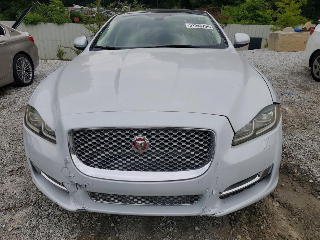 2017 JAGUAR XJ — фото 5