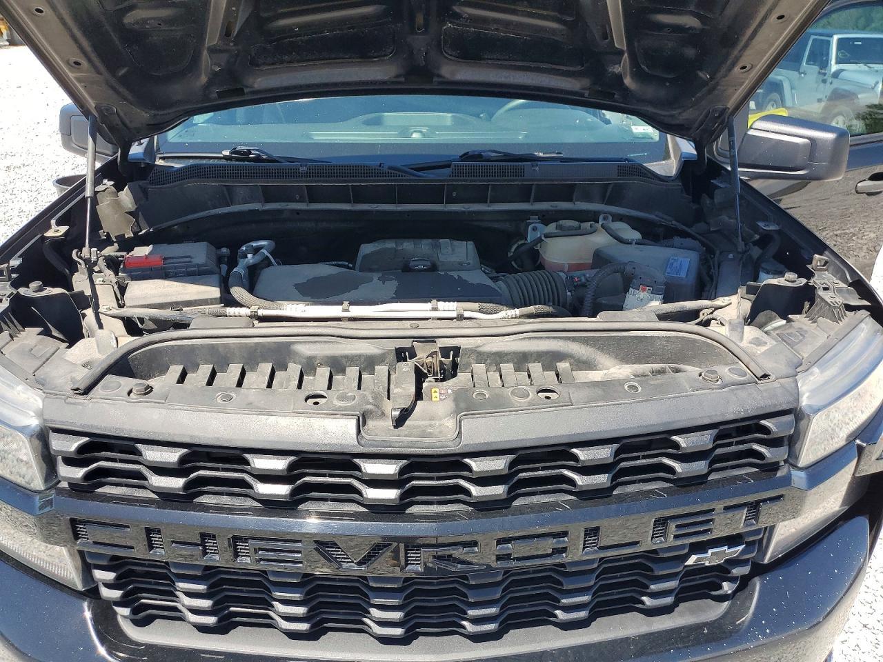 CHEVROLET SILVERADO