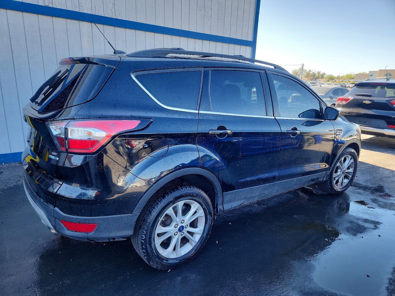 2017 FORD ESCAPE — фото 3