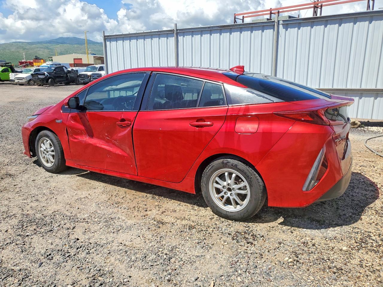 2018 TOYOTA PRIUS — фото 2