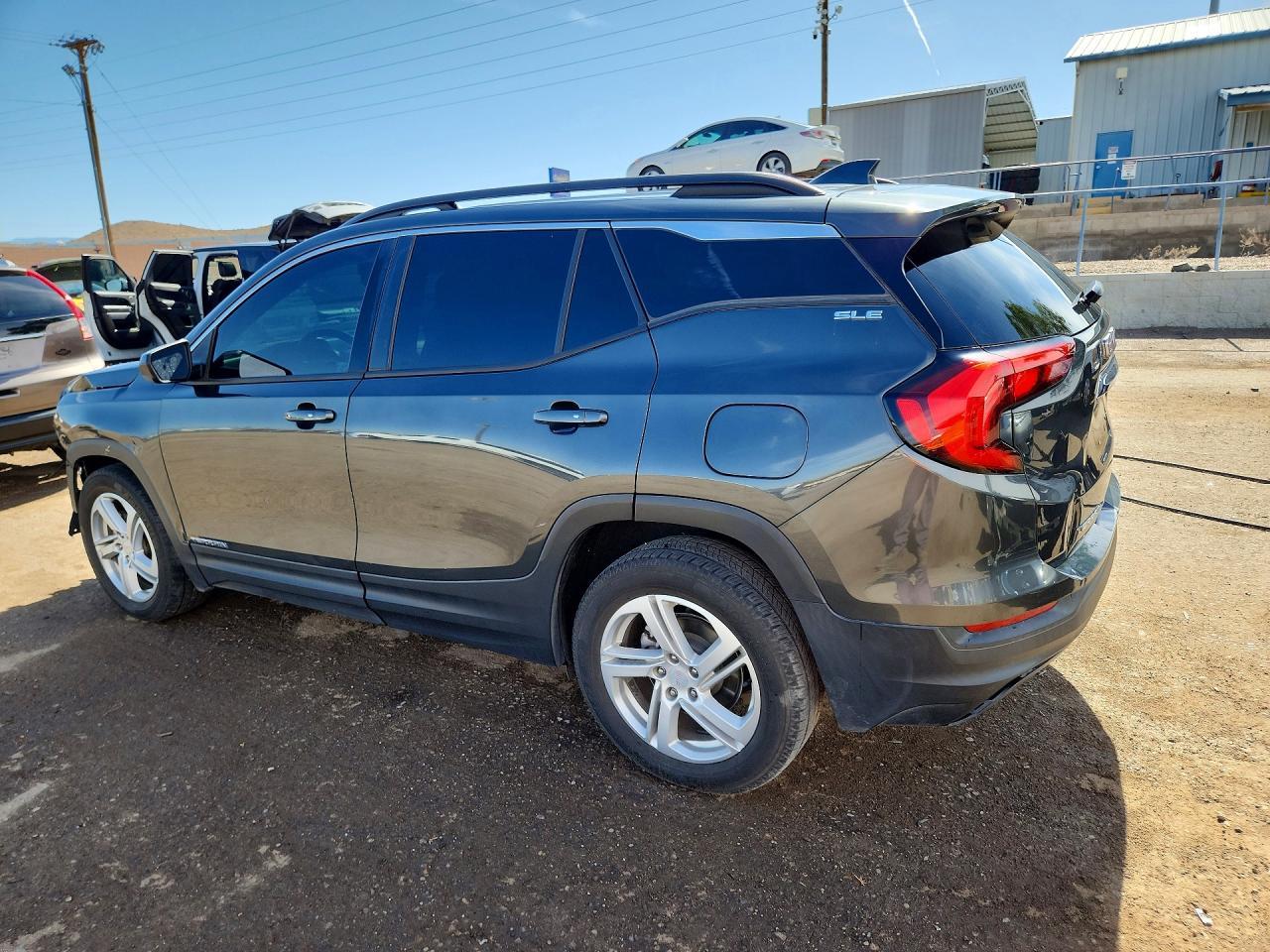 2018 GMC TERRAIN — фото 2