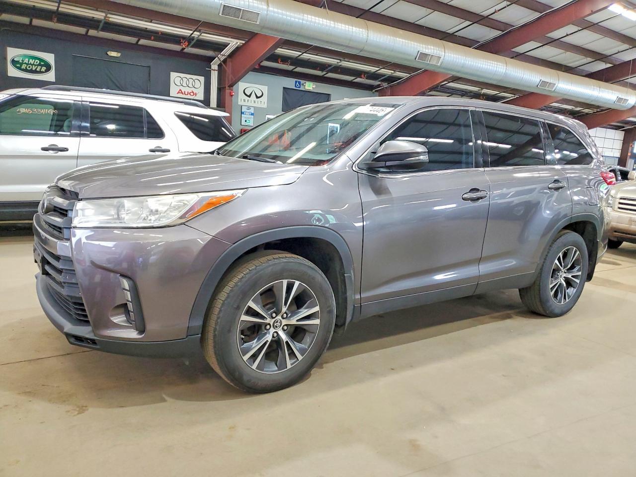 2019 TOYOTA HIGHLANDER — фото 1