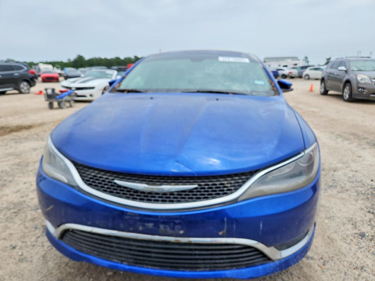 CHRYSLER 200