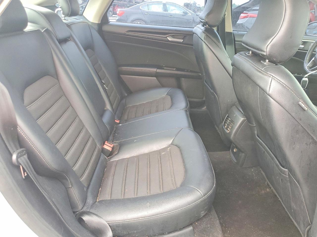 FORD FUSION HYBRID
