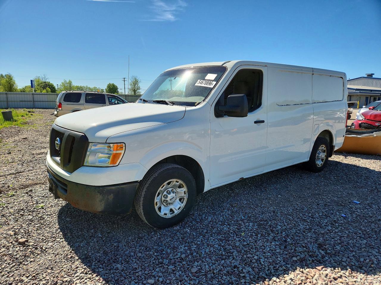 2017 NISSAN NV2500 — фото 1