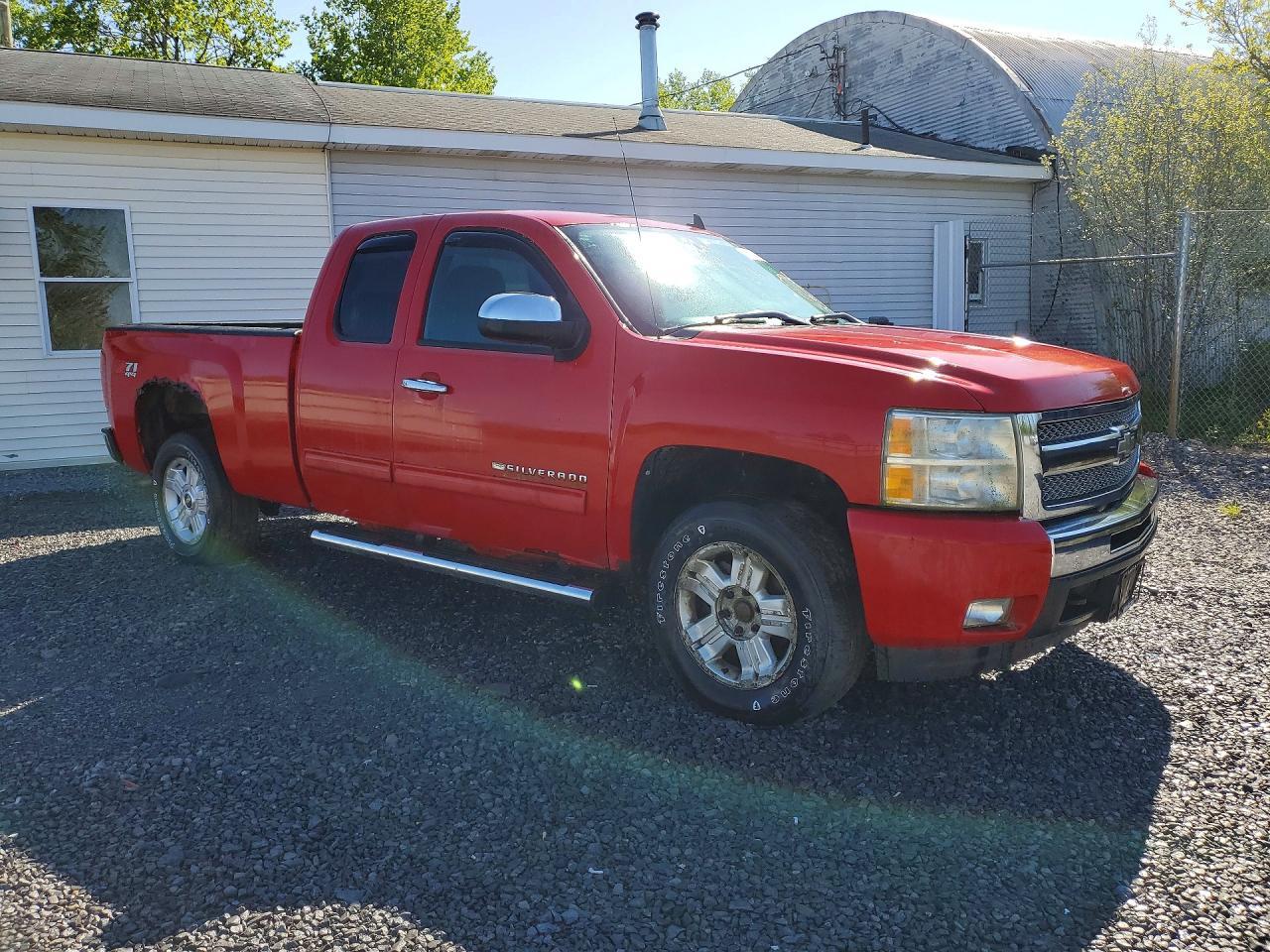 2011 CHEVROLET SILVERADO 1500 — фото 4