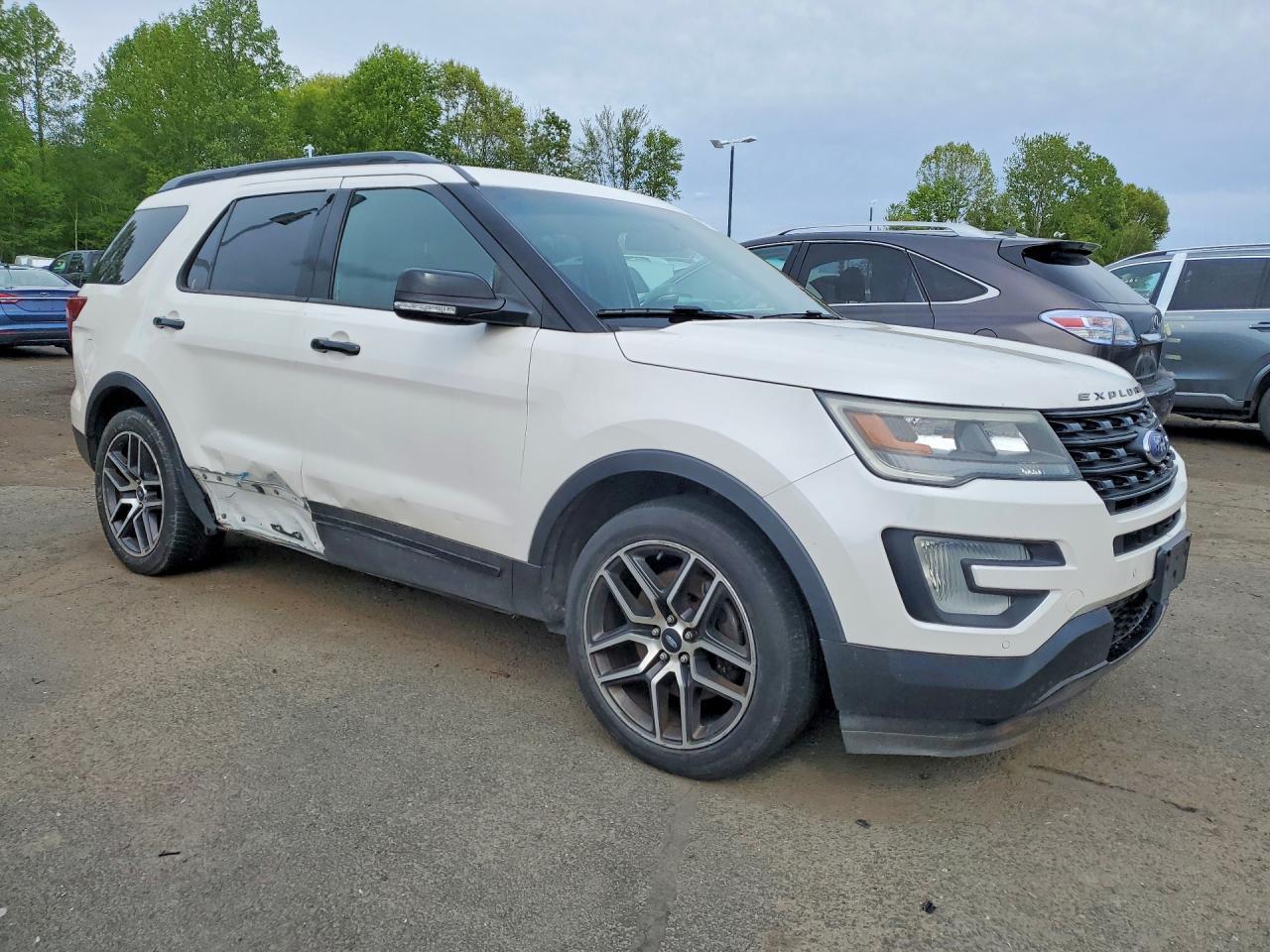 FORD EXPLORER
