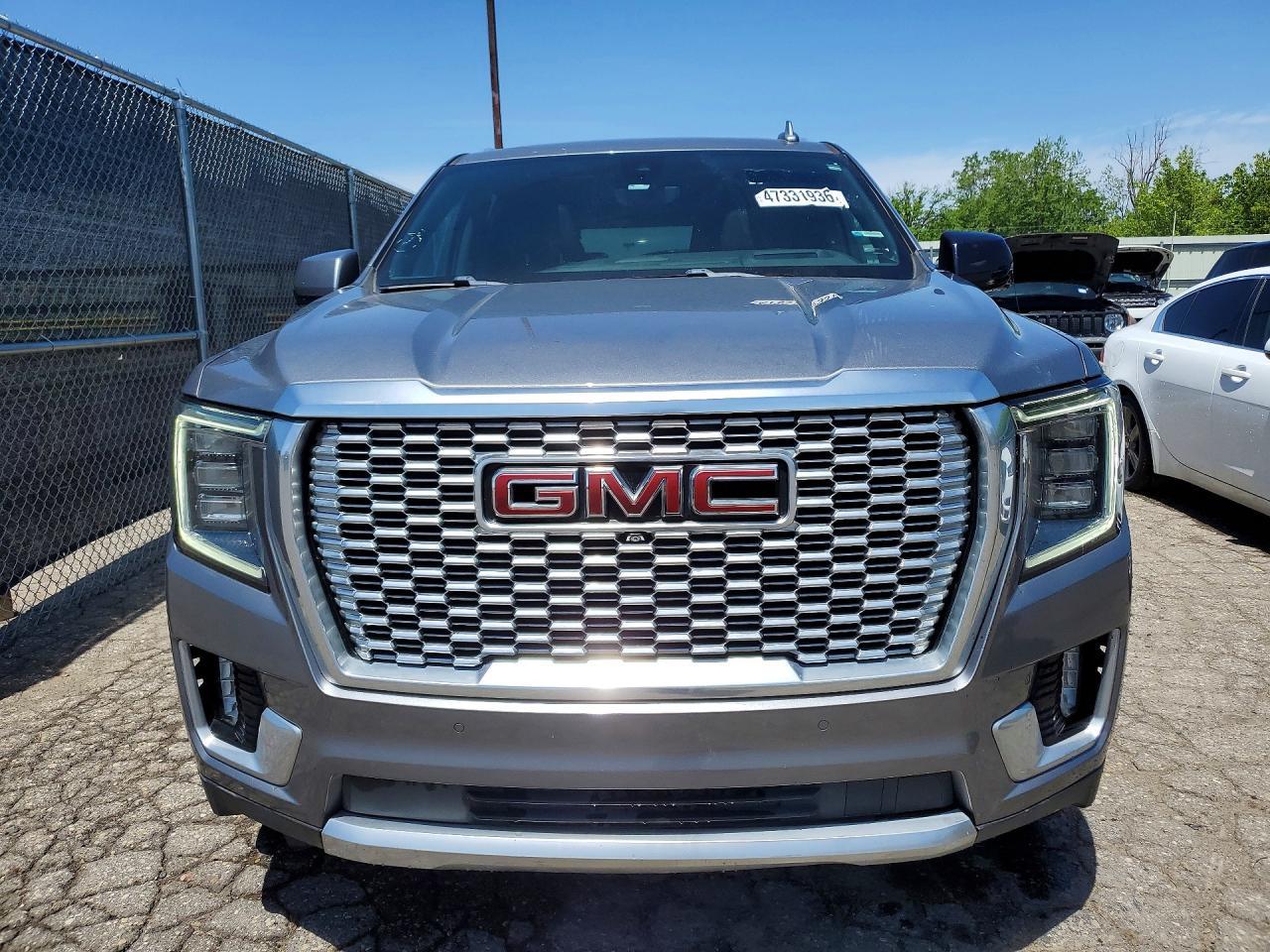 GMC YUKON