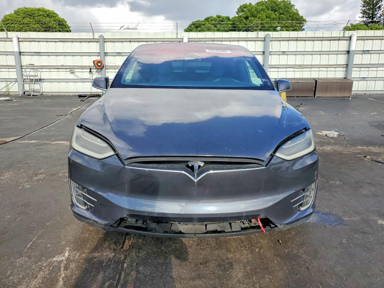 2017 TESLA MODEL X — фото 5