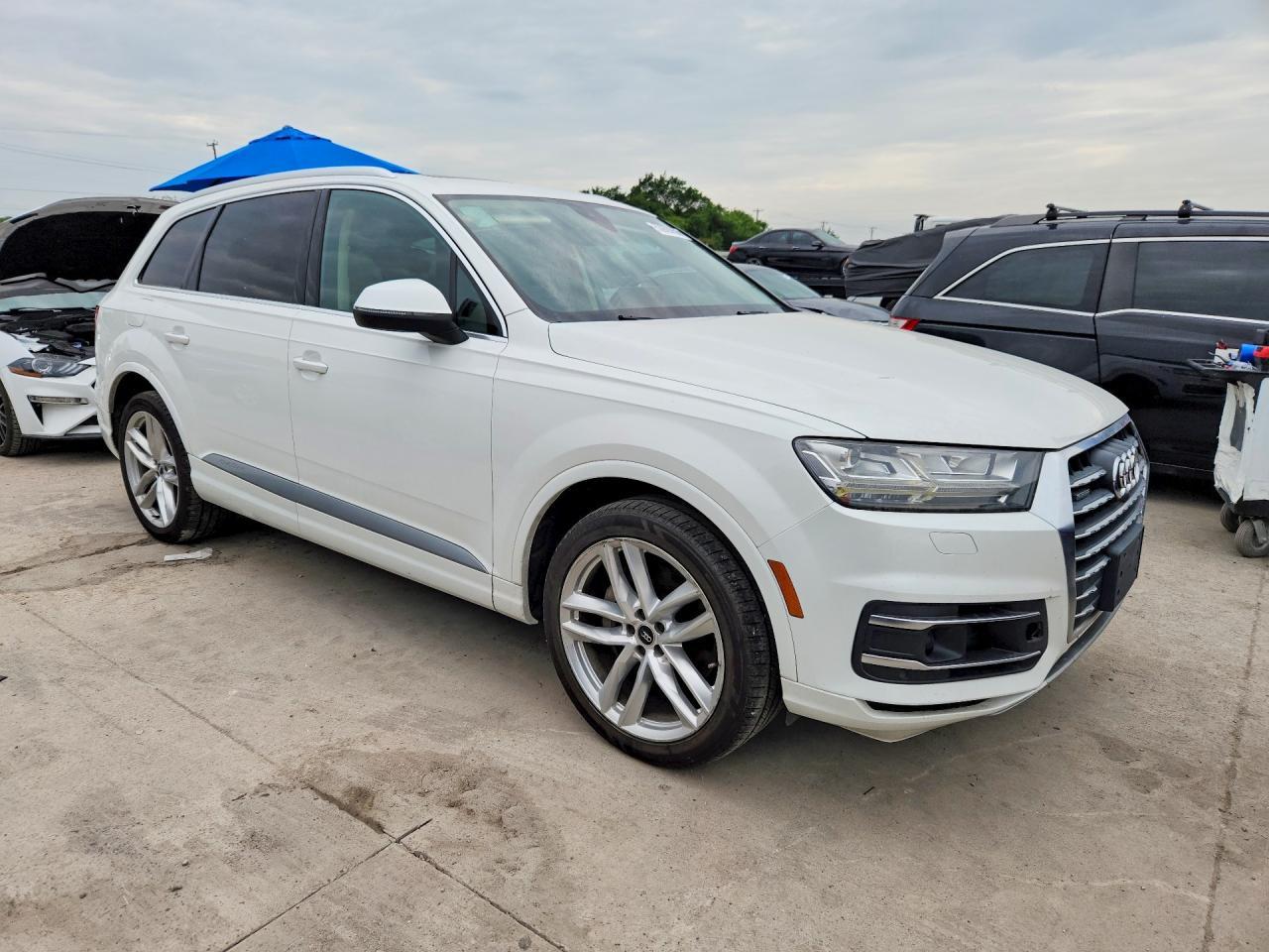 2017 AUDI Q7 — фото 4