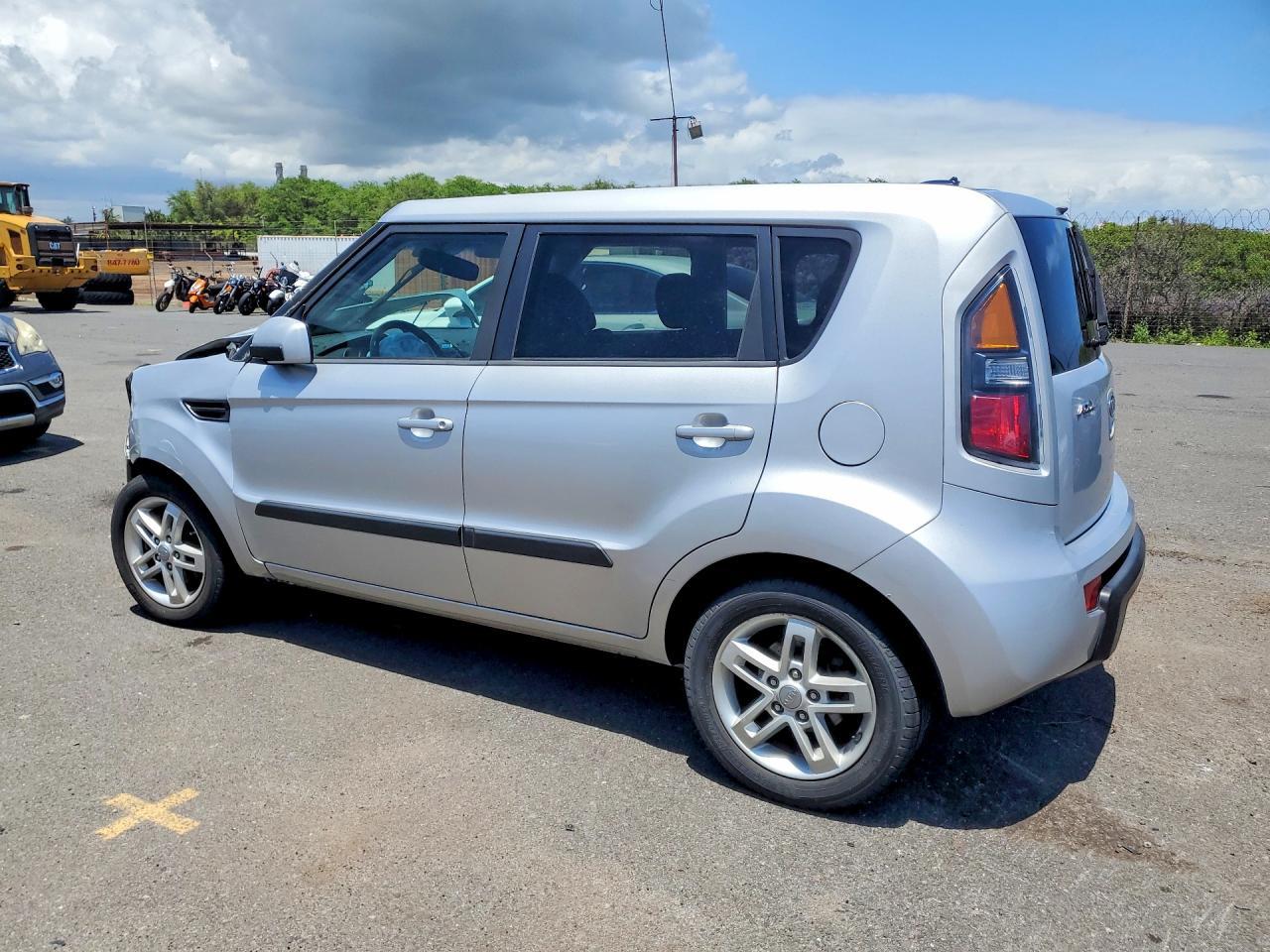 2011 KIA SOUL — фото 2