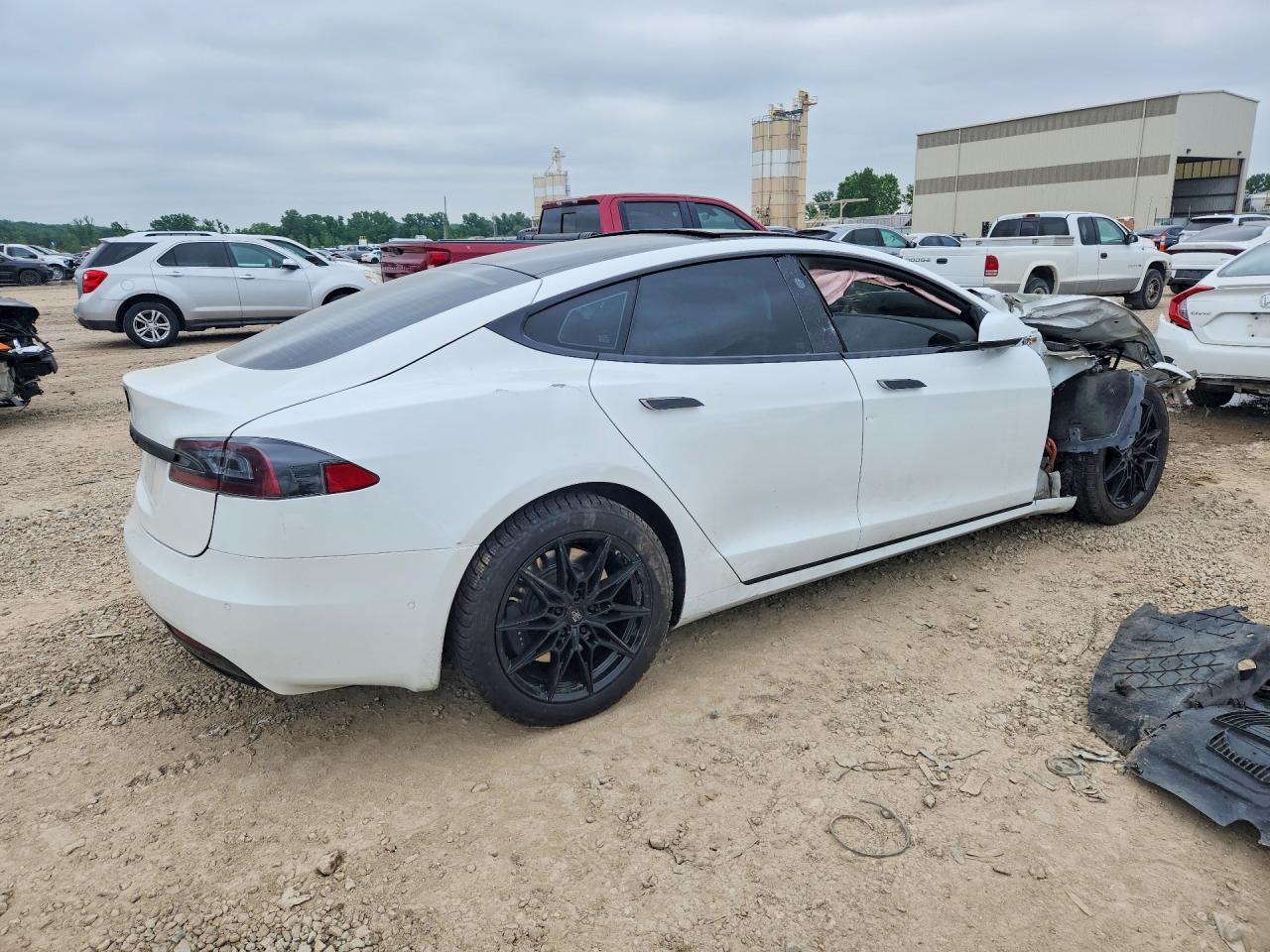 2017 TESLA MODEL S — фото 3