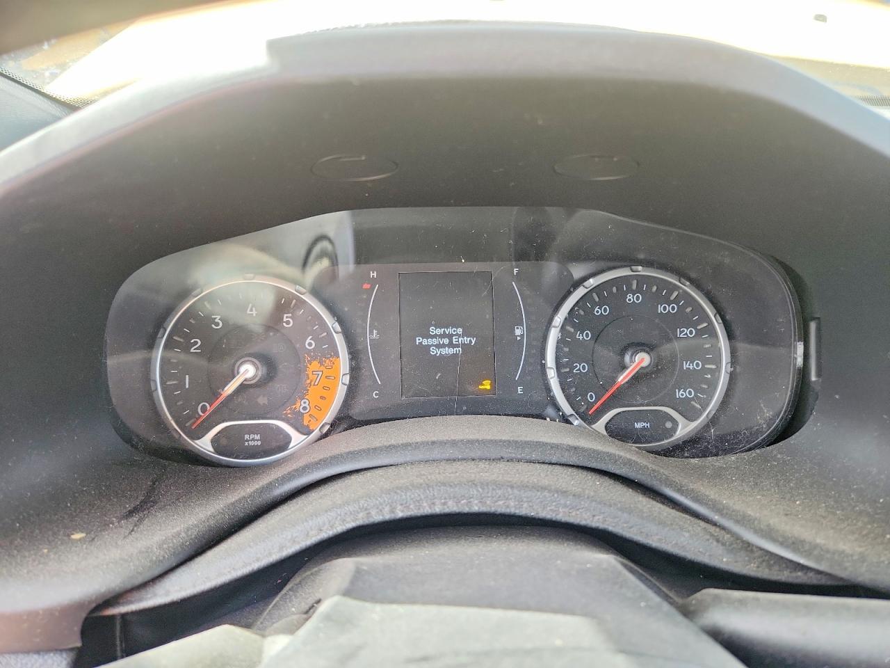 2018 JEEP RENEGADE — фото 9