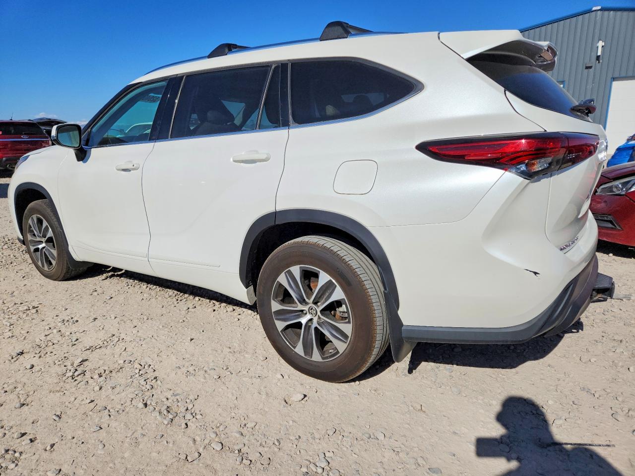 TOYOTA HIGHLANDER