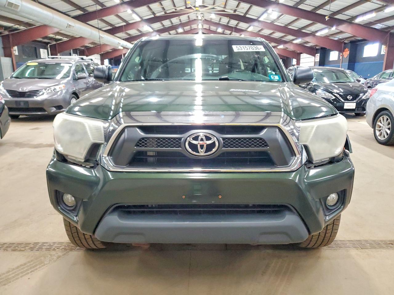 TOYOTA TACOMA