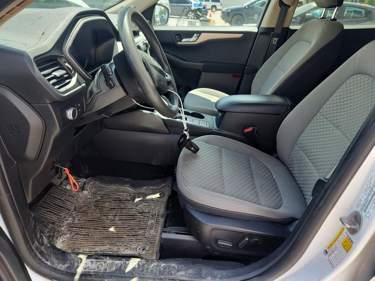 FORD ESCAPE
