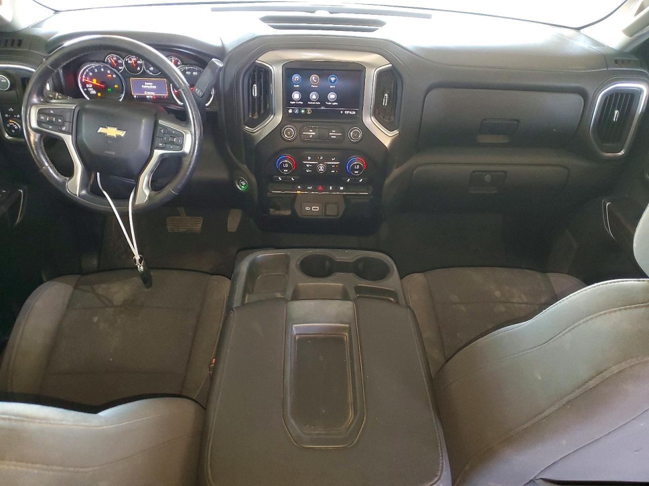 CHEVROLET SILVERADO