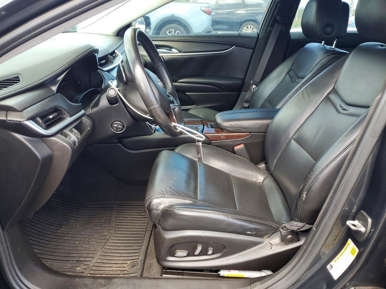 CADILLAC XTS