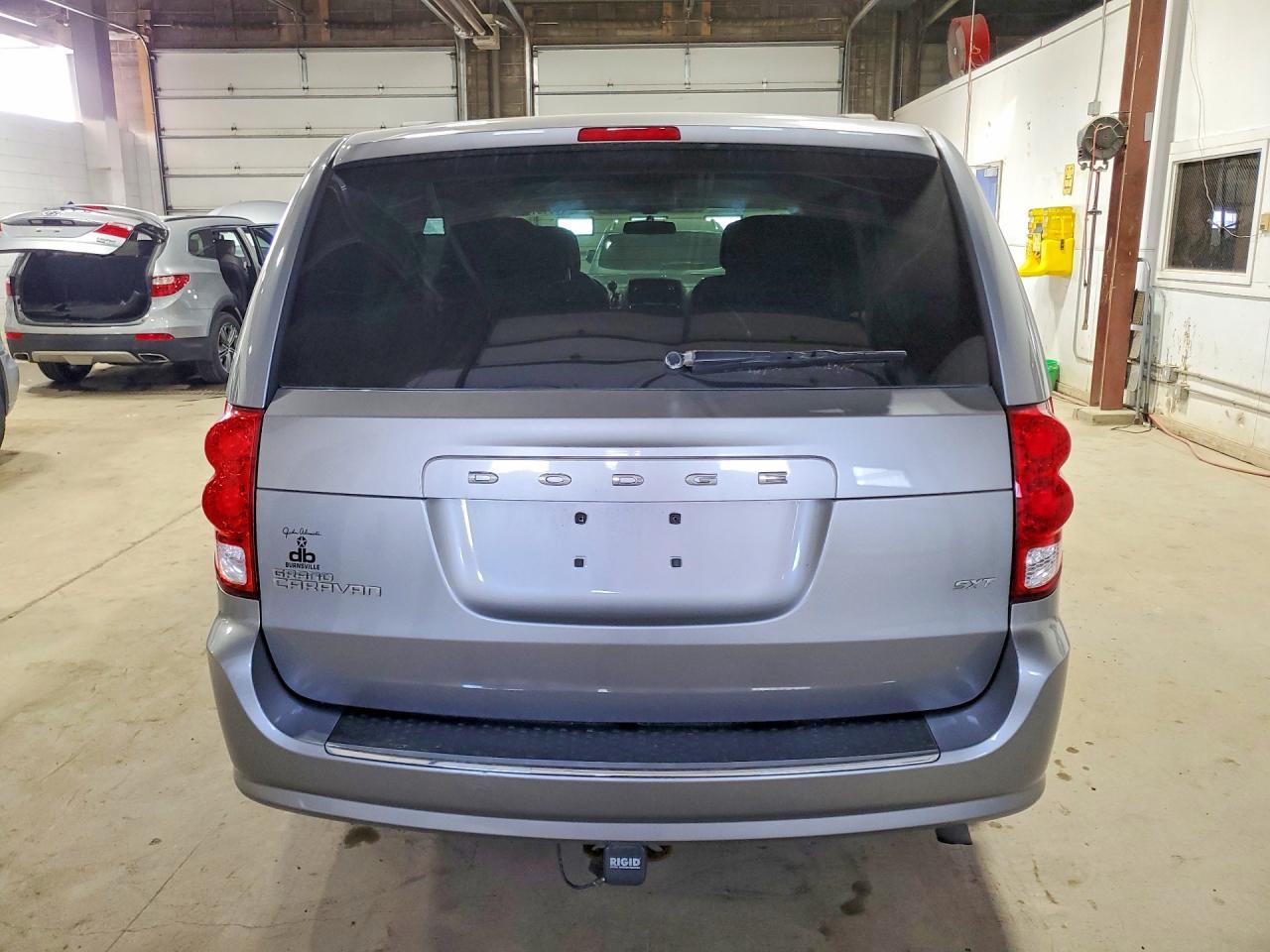 2016 DODGE GRAND CARAVAN — фото 6