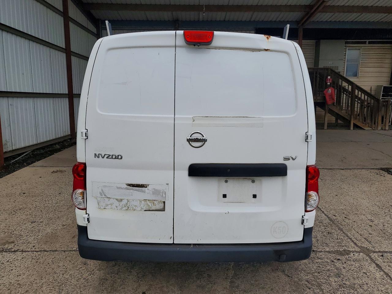 NISSAN NV200