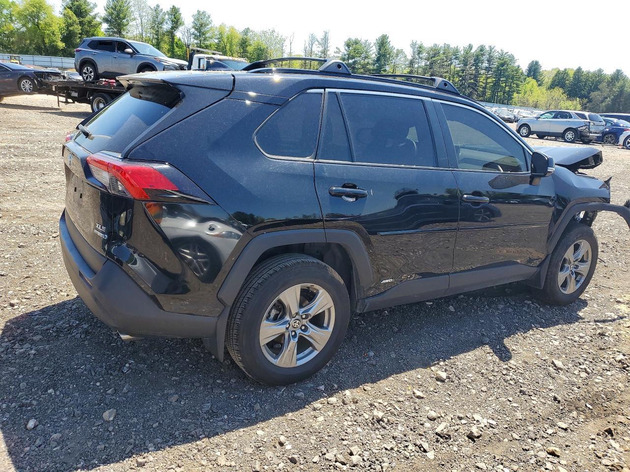 2024 TOYOTA RAV4 HYBRID — фото 3