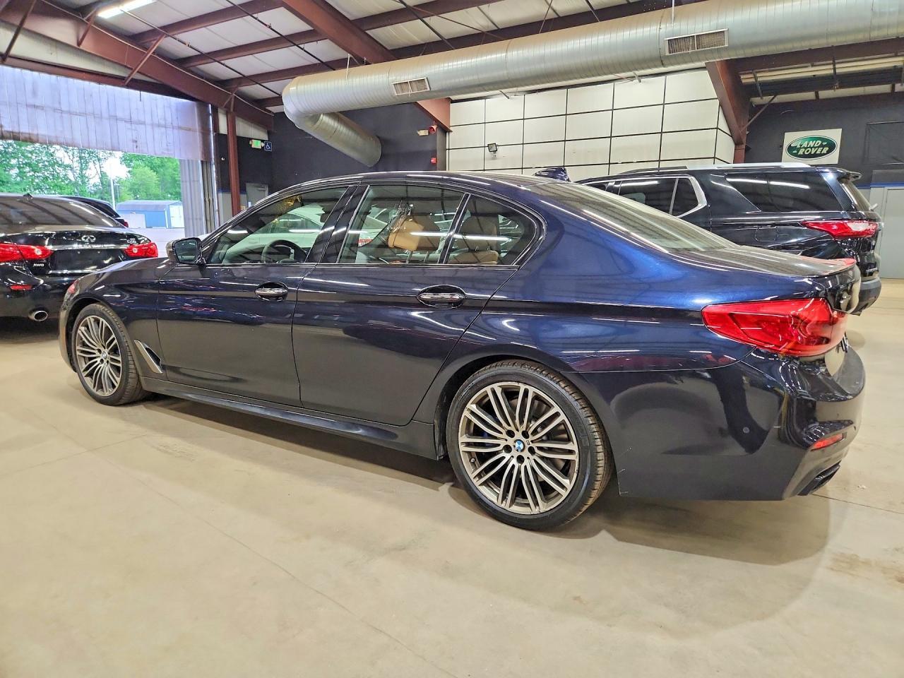 BMW 5 SERIES