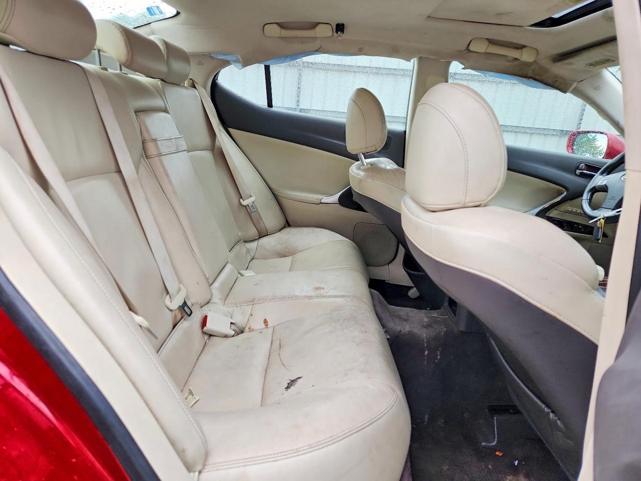 2013 LEXUS IS 250 — фото 11