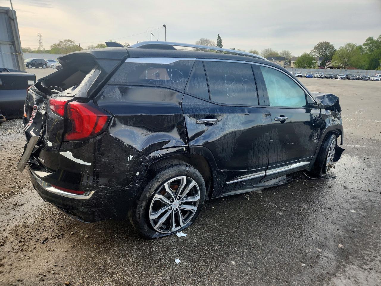 2020 GMC TERRAIN — фото 3