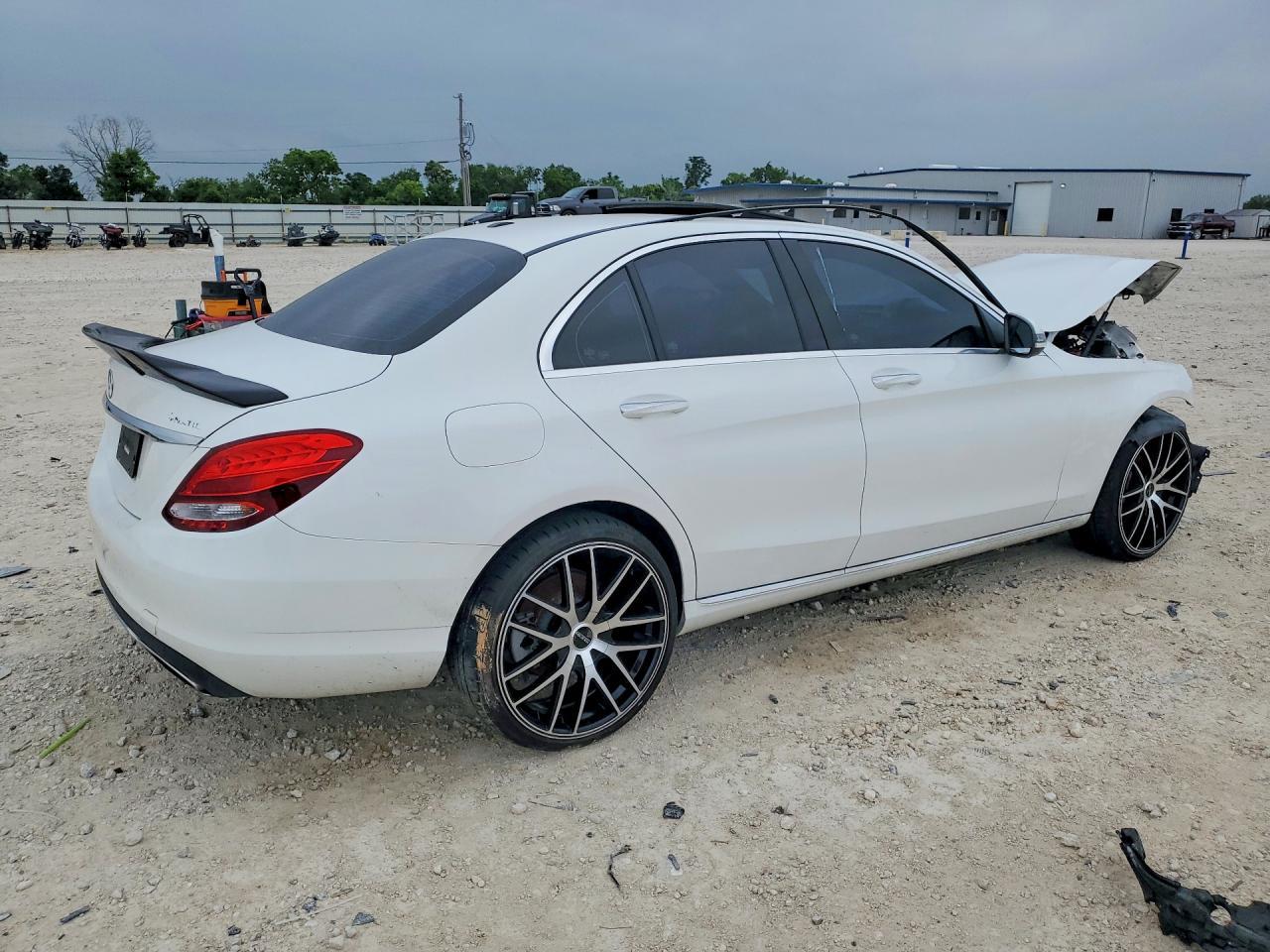 2018 MERCEDES-BENZ C-CLASS — фото 3