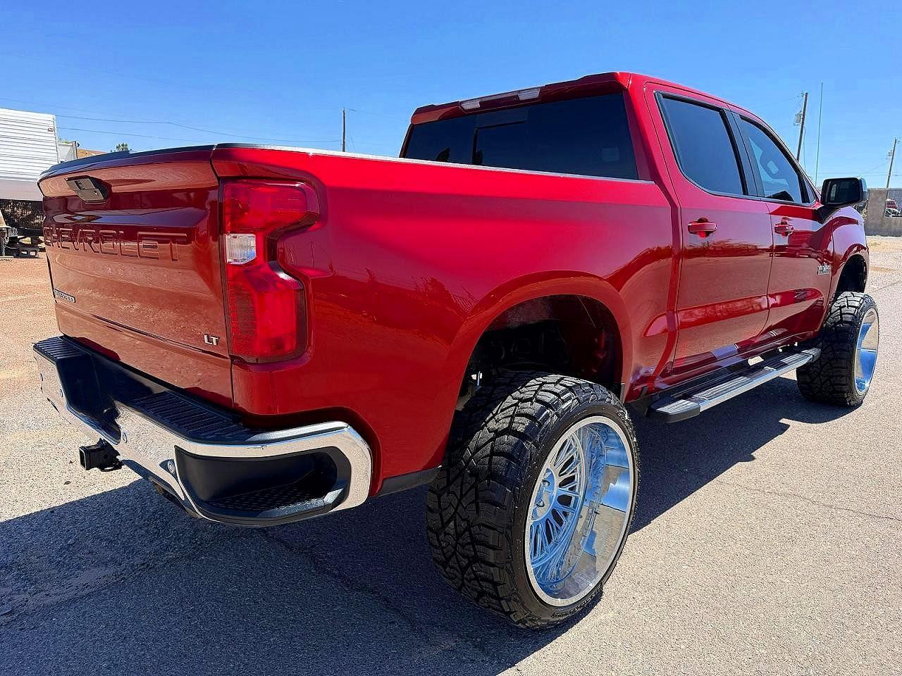 CHEVROLET SILVERADO