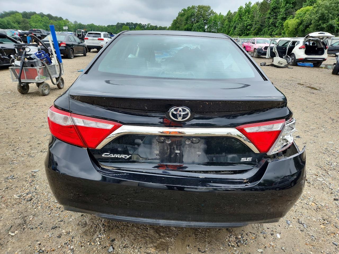 2017 TOYOTA CAMRY — фото 6