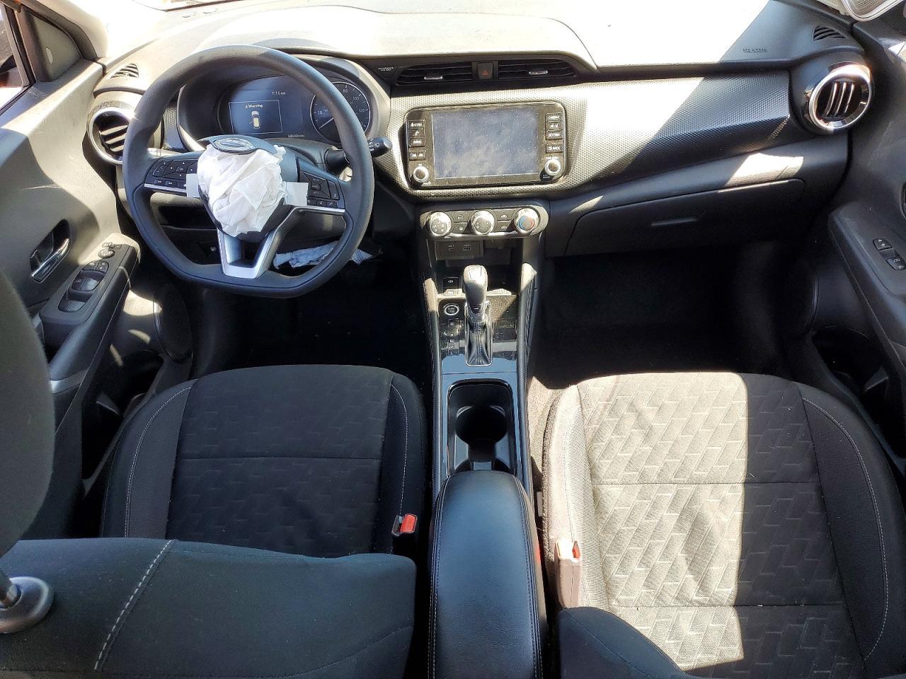 2024 NISSAN KICKS — фото 8